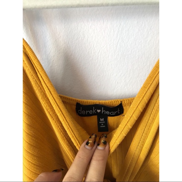 Derek Heart yellow dress - Picture 7 of 8